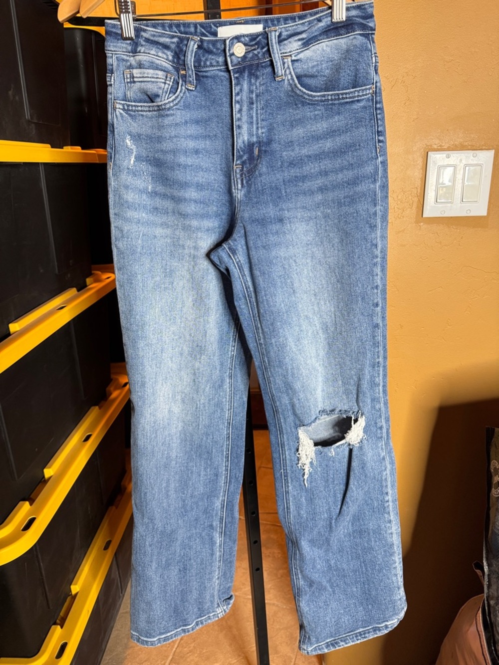 Vervet Super High Rise 90s Flare Jeans Distressed Knee Wide Leg Denim Size 27 - Picture 5 of 10